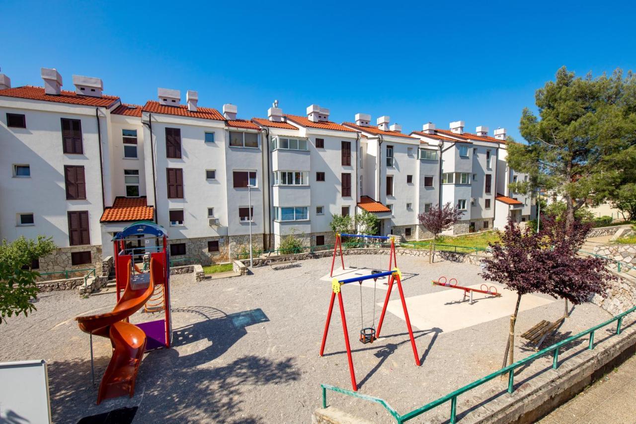Apartment Kvarner View Kostrena Exterior photo