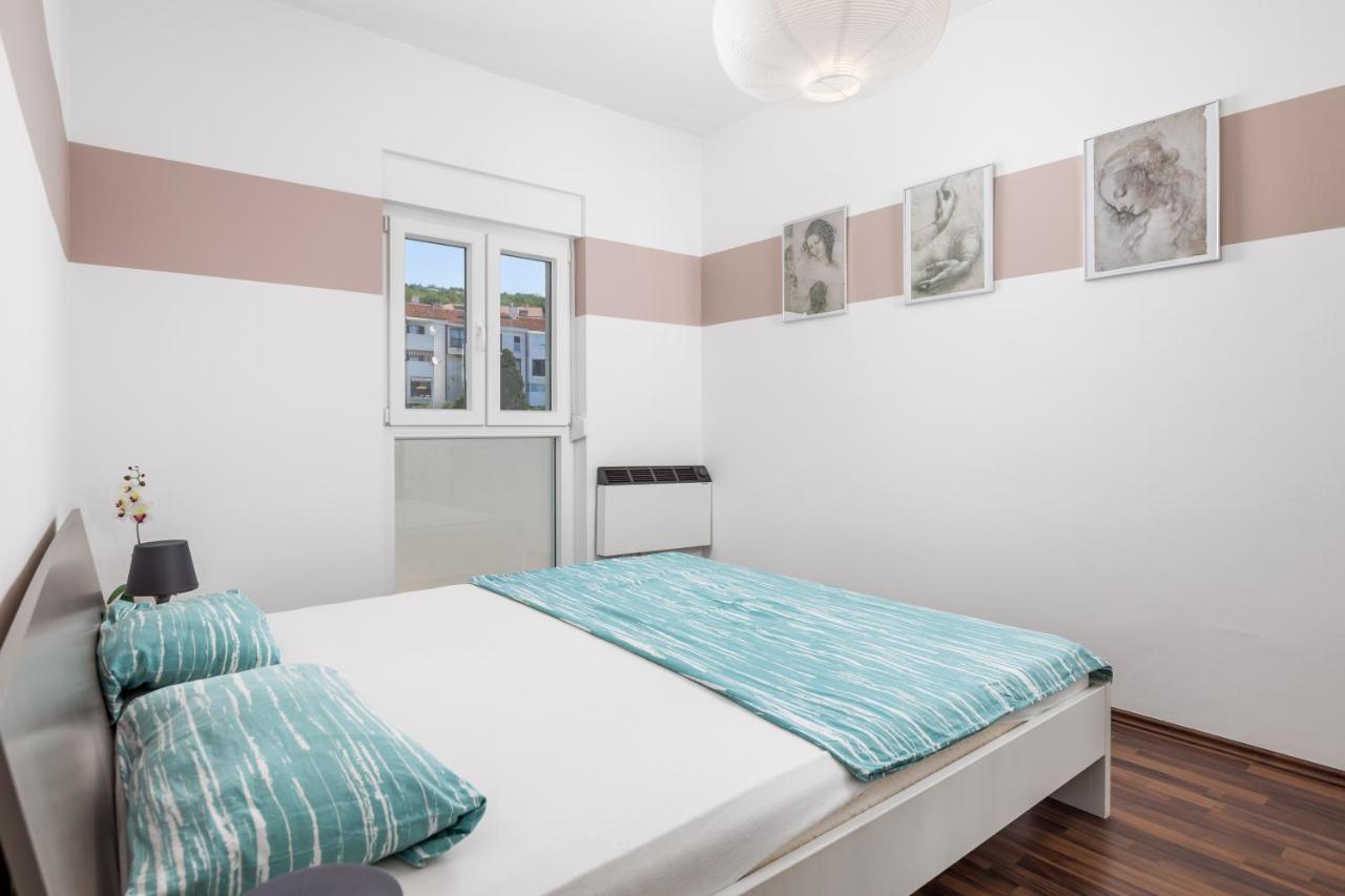 Apartment Kvarner View Kostrena Exterior photo